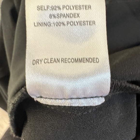 NWT Ali & Jay Sz L Black Sleeveless Flowy Lightweight One Piece Pant Jumpsuit - Picture 15 of 16